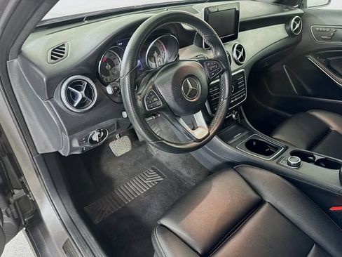 Used 2017 Mercedes-Benz GLA 250 4MATIC image 23