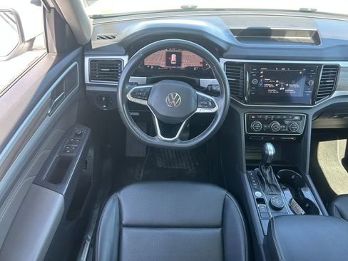 Used 2021 Volkswagen Atlas SEL AWD/4WD image 30