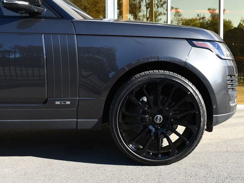 Used 2018 Land Rover Range Rover Long Wheelbase Supercharged image 13