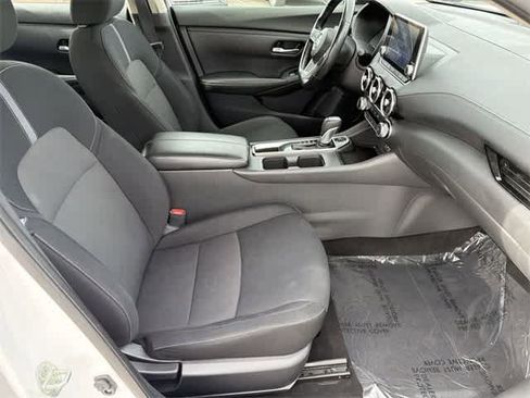 Used 2022 Nissan Sentra SV image 21