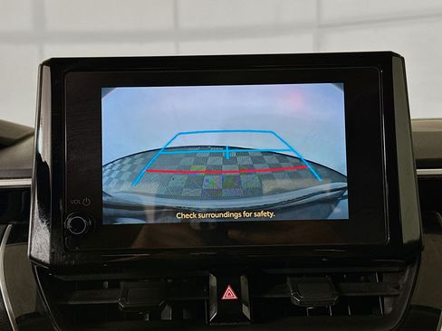 Used 2024 Toyota Corolla LE FWD image 24