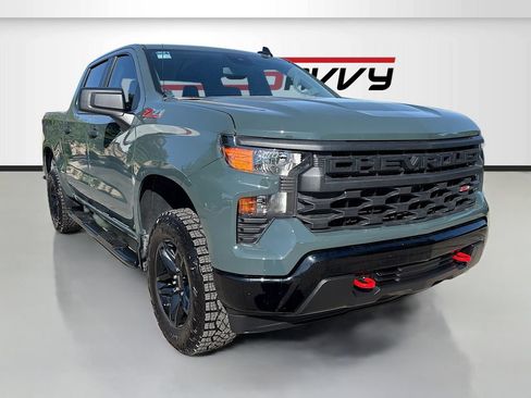Used 2026 Chevrolet Silverado 1500 Custom Trail Boss AWD/4WD image 1