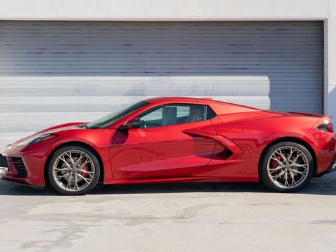 Used 2024 Chevrolet Corvette Stingray Preferred Conv RWD image 6