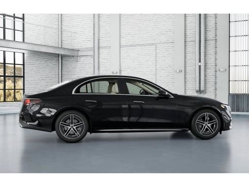 New 2026 Mercedes-Benz E 350 4MATIC Sedan image 17