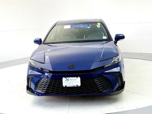 New 2026 Toyota Camry SE image 8