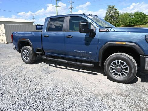 New 2026 GMC Sierra 3500 Pro AWD/4WD image 28