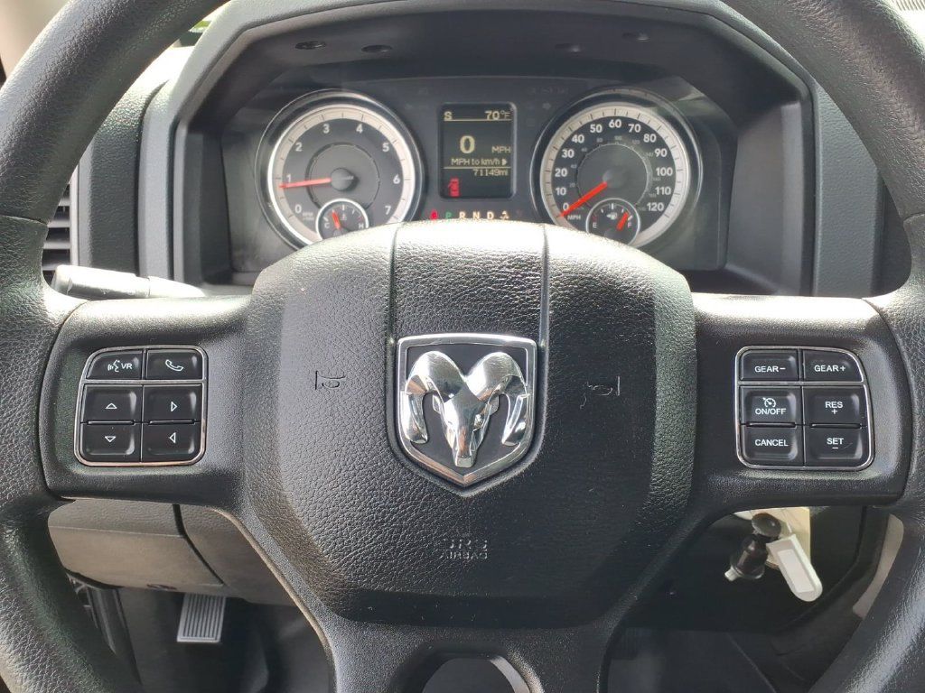 Used 2019 RAM 1500 Express w/ Express Value Package AWD/4WD image 5