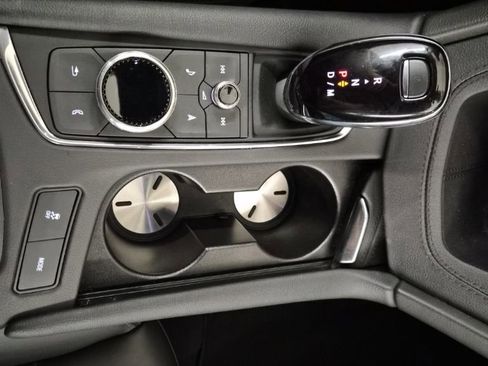 Certified 2025 Cadillac XT6 Premium Luxury image 34