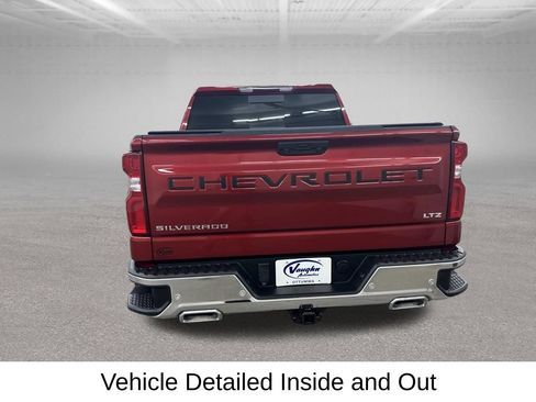Used 2022 Chevrolet Silverado 1500 LTZ AWD/4WD image 12
