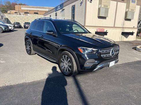 Used 2025 Mercedes-Benz GLE 350 4MATIC image 1