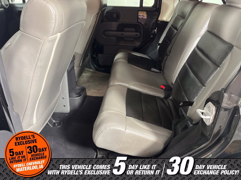 Used 2010 Jeep Wrangler Unlimited Sahara w/ Dual Top Group AWD/4WD image 18