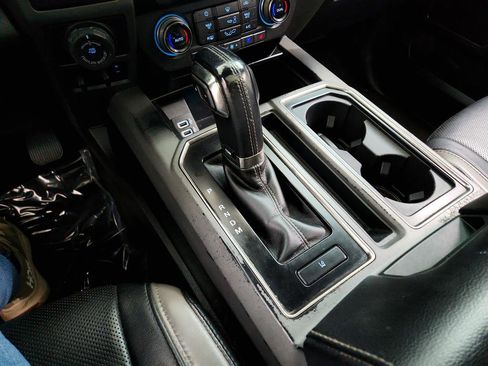 Used 2018 Ford F150 Raptor w/ Equipment Group 802A Luxury image 19