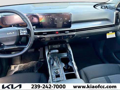 New 2026 Kia Sorento LX image 18