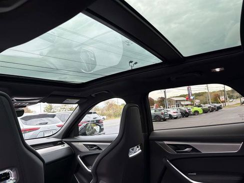 Used 2024 Jaguar F-PACE R-Dynamic S image 16