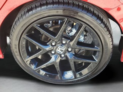 Used 2024 Honda Civic Sport image 9