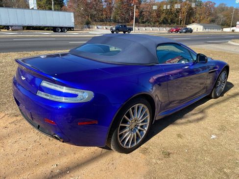 Used 2010 Aston Martin V8 Vantage Roadster RWD image 6