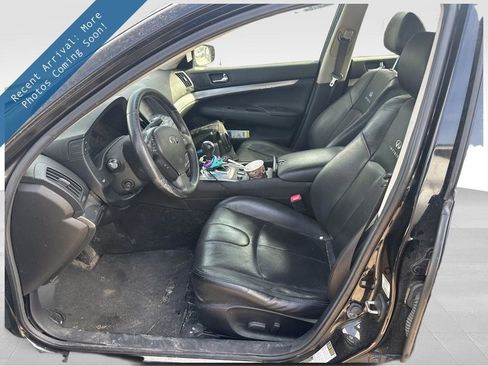Used 2013 INFINITI G37 x w/ Premium Pkg image 1