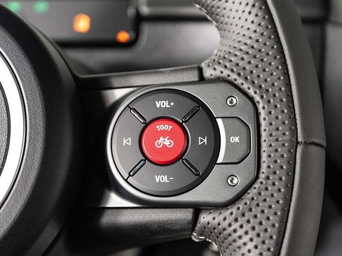 New 2025 INEOS Grenadier Fieldmaster Edition AWD/4WD image 21