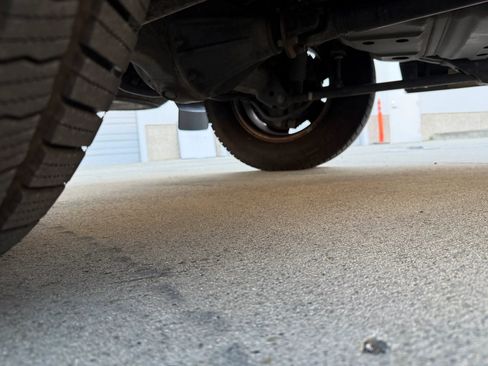 Used 2006 Lexus LX 470 4WD image 21