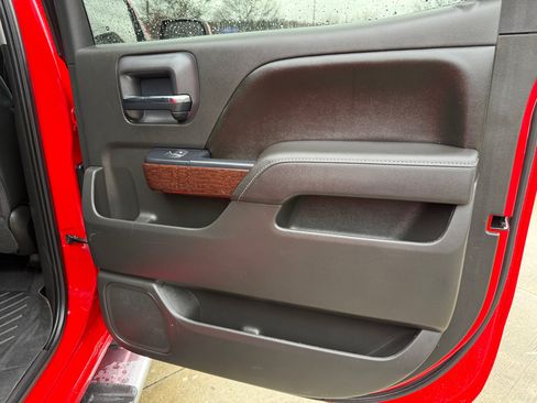 Used 2017 GMC Sierra 1500 SLT image 29