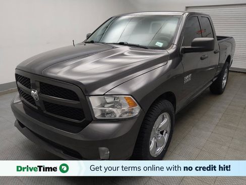 Used 2017 RAM 1500 Express RWD image 1