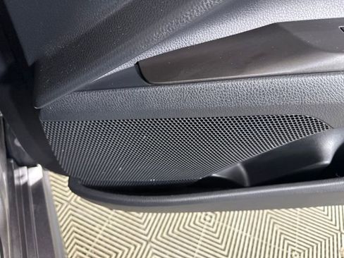 Used 2024 Toyota Camry SE image 29