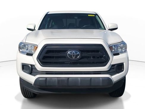 Used 2022 Toyota Tacoma SR w/ SR Convenience Package image 2