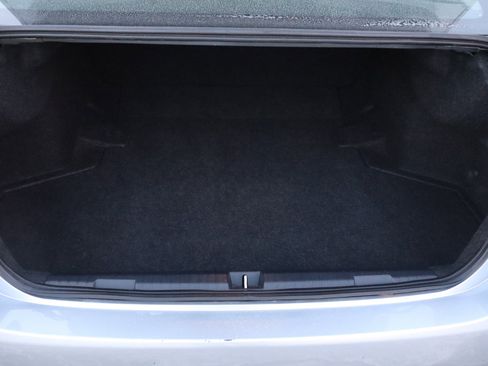 Used 2022 Subaru Legacy AWD image 7