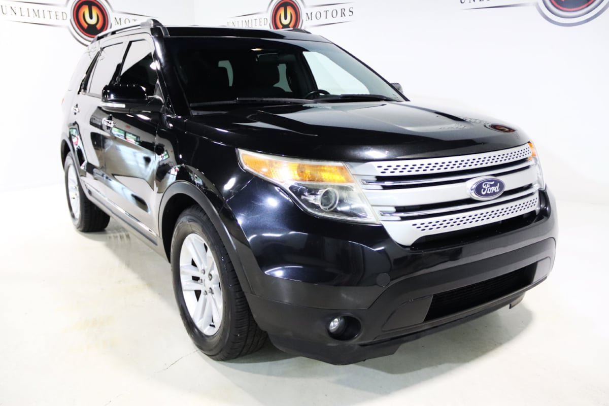Used 2014 Ford Explorer XLT FWD image 17