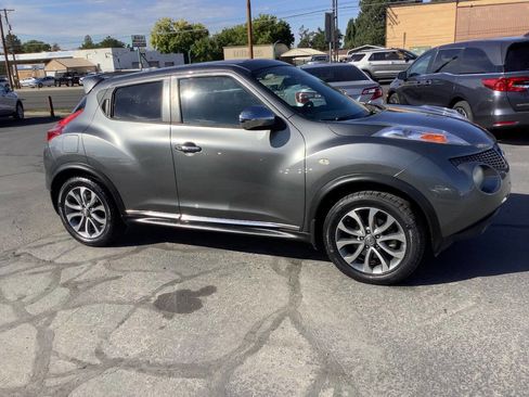 Used 2012 Nissan Juke SL w/ Sport Pkg image 15