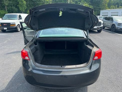 Used 2014 Chevrolet Impala LT w/ Premium Seating Package FWD image 20