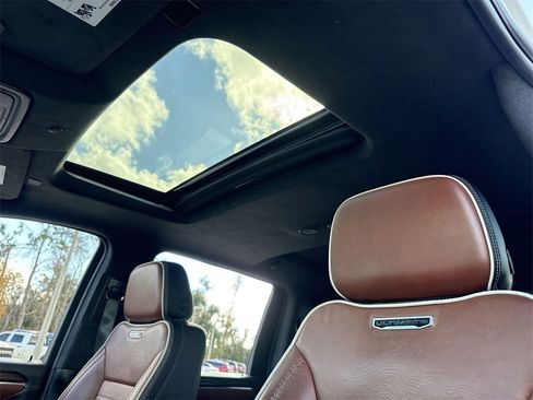 Used 2024 GMC Sierra 2500 Denali Ultimate image 14