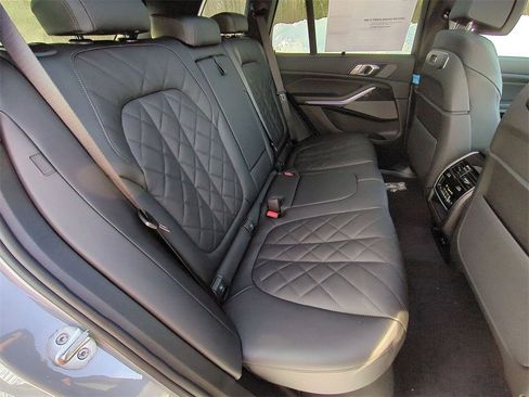 New 2026 BMW X5 xDrive40i w/ M Sport Package image 27