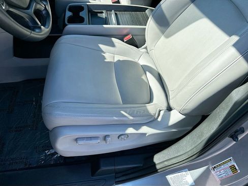 Used 2019 Honda Odyssey EX-L image 18