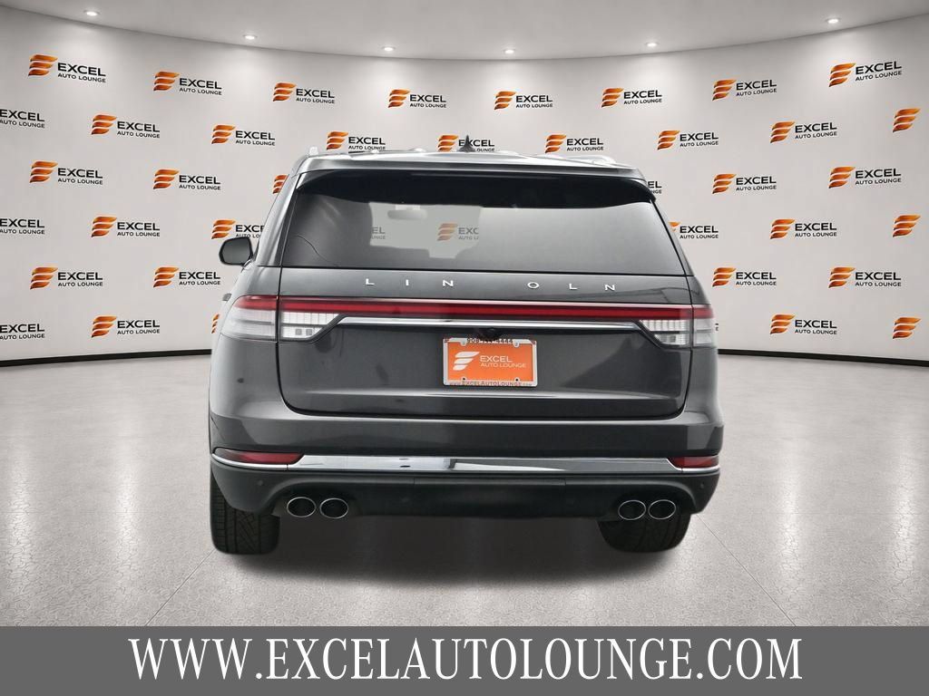 Used 2020 Lincoln Aviator Reserve w/ Equipment Group 202A AWD/4WD image 4