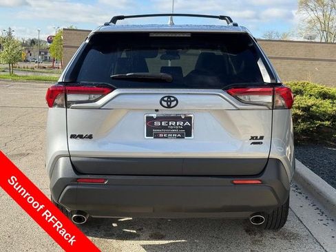 Used 2025 Toyota RAV4 XLE w/ Convenience Package AWD/4WD image 3