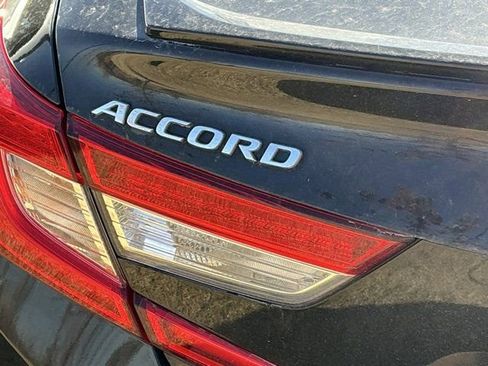 Used 2022 Honda Accord Sport image 9