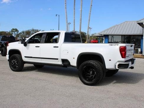 Used 2024 Chevrolet Silverado 3500 High Country w/ High Country Premium Package image 7