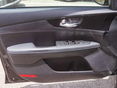 Certified 2024 Kia Forte GT-Line FWD image 22