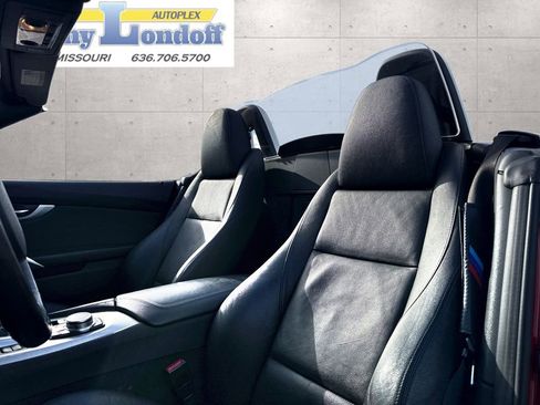 Used 2010 BMW Z4 sDrive35i image 10