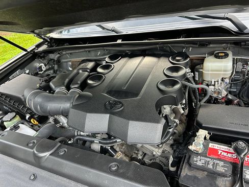 Used 2019 Toyota 4Runner SR5 Premium AWD/4WD image 64