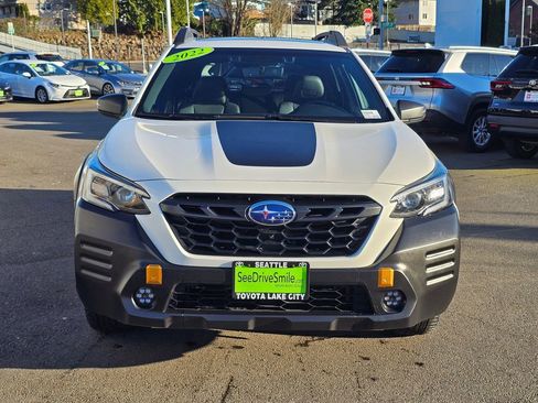 Used 2022 Subaru Outback Wilderness image 2