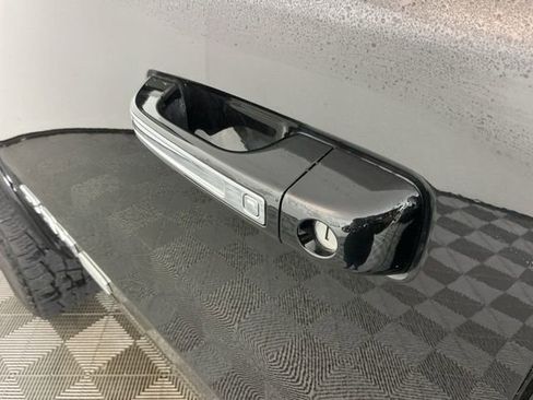 Used 2020 RAM 1500 Limited AWD/4WD image 10