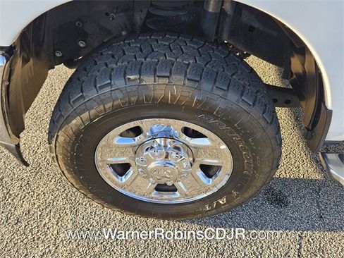 Used 2021 RAM 2500 Big Horn image 18