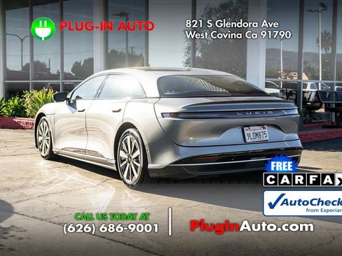 Used 2023 Lucid Air Grand Touring image 2