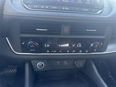 Certified 2023 Nissan Rogue SV w/ SV Premium B Package FWD image 27