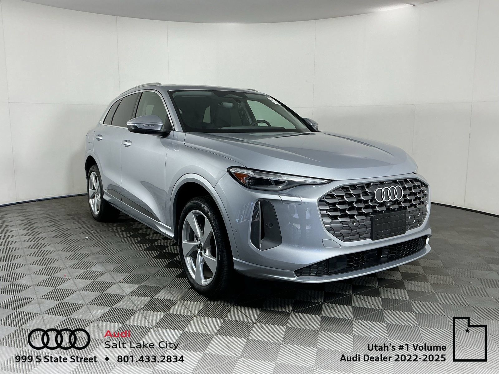 New 2026 Audi Q5 Premium Plus AWD/4WD image 1