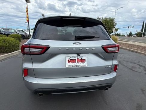 Used 2024 Ford Escape ST-Line AWD/4WD image 5