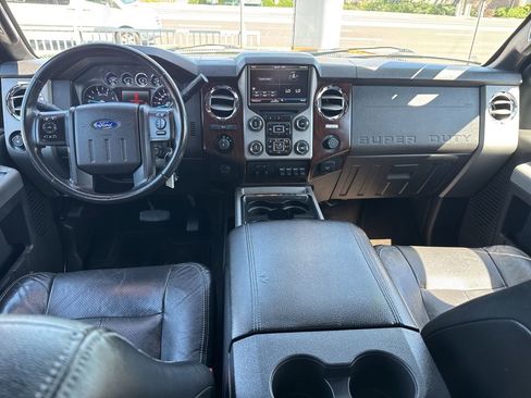 Used 2014 Ford F250 Lariat w/ Chrome Package AWD/4WD image 13