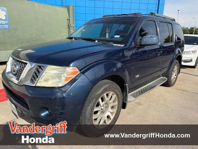 Used 2008 Nissan Pathfinder SE w/ Leather Pkg